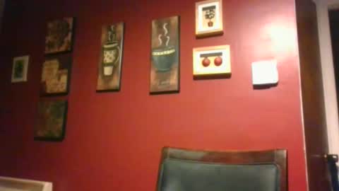 Snapshot of tetuo2 chatting on 10.27.25 tetuo2 online show from 10.27.25