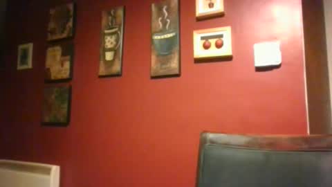 Snapshot of tetuo2 chatting on 11.21.25 tetuo2 online show from 11.21.25