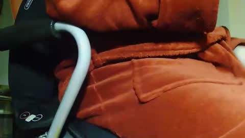 Snapshot of tetuo2 chatting on 11.30.25 tetuo2 online show from 11.30.25