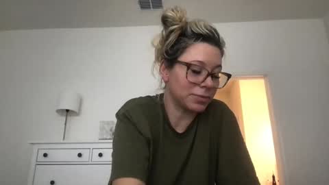 Daphne Summers online show from 11.01.25