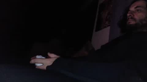 Snapshot of texasfried chatting on 01.23.25 MauiMinded808 online show from 01.23.25