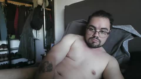 Snapshot of tezeria chatting on 10.08.25 Tezeex online show from 10.08.25