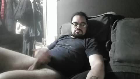 Snapshot of tezeria chatting on 10.17.25 Tezeex online show from 10.17.25