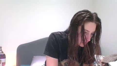 Tessa online show from 02.05.26