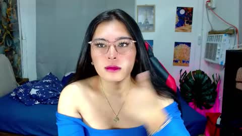 tgirlselena online show from 03.10.26