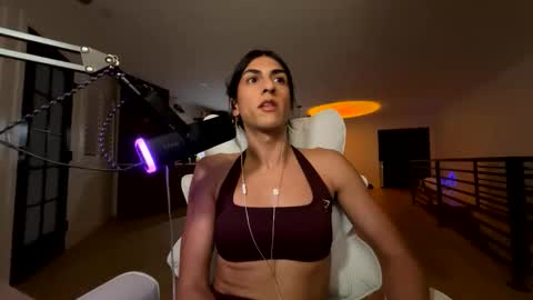 babygirlmami online show from 04.25.26