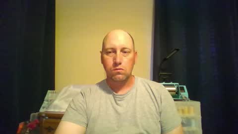 Snapshot of th372019 chatting on 10.10.25 country cock 2020 online show from 10.10.25