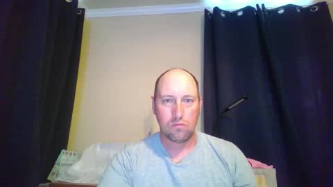 Snapshot of th372019 chatting on 11.10.25 country cock 2020 online show from 11.10.25