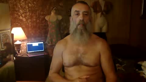 Snapshot of tha_commander69 chatting on 01.04.25 tha Commander69 online show from 01.04.25