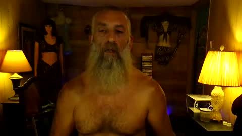 Snapshot of tha_commander69 chatting on 11.01.25 tha Commander69 online show from 11.01.25