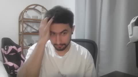 Snapshot of thaiguy666 chatting on 10.08.25 ThaiGuy online show from 10.08.25