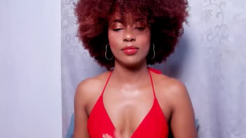 thaimy_ online show from 11.21.25