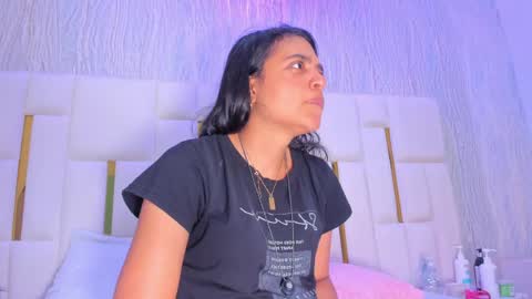 Snapshot of thalia888_ chatting on 05.24.26 thalia888_ online show from 05.24.26