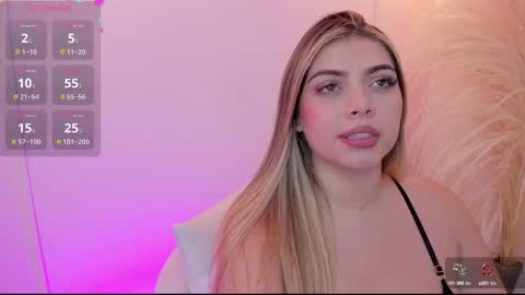 Snapshot of thaliafox_ chatting on 03.12.25 Thalia online show from 03.12.25