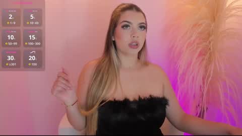 Snapshot of thaliafox_ chatting on 10.16.25 Thalia online show from 10.16.25