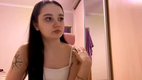 Yumi online show from 03.04.26