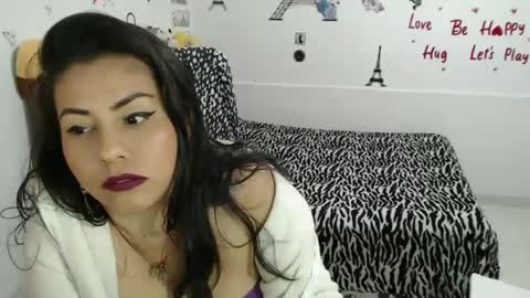 thania      sometimes in the company of Alan and Maria online show from 01.04.25