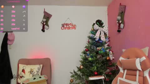 thamara_cooper_ online show from 12.19.24