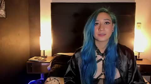 Thamy online show from 06.25.26