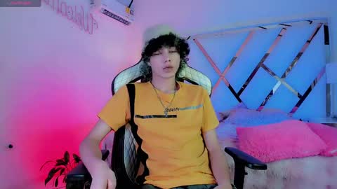 thanier_18 online show from 04.22.26