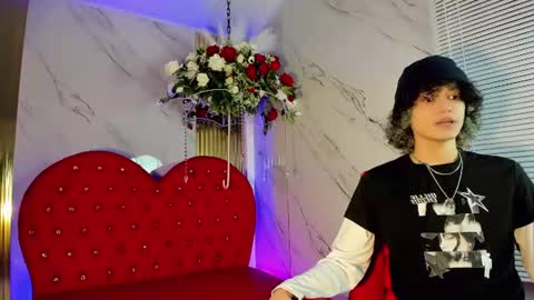 Snapshot of thanier_18 chatting on 06.24.26 thanier_18 online show from 06.24.26
