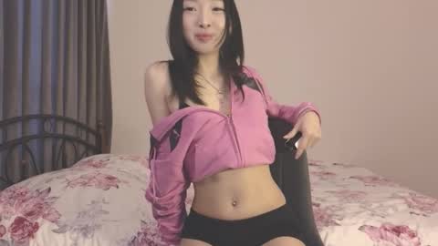 thanos_world1321002 online show from 10.05.25