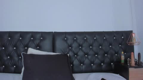 thara webstter online show from 02.04.25