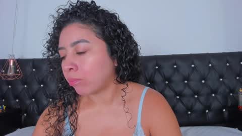 thara webstter online show from 02.06.25