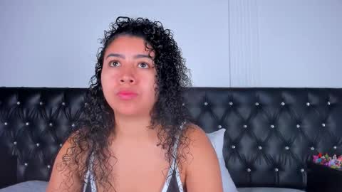 thara webstter online show from 09.25.25