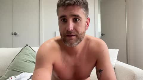 thataustralianguy11 online show from 03.12.26