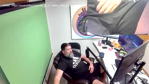 Snapshot of thaterkman chatting on 02.13.25 thaterkman online show from 02.13.25