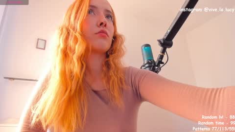 Snapshot of thatgirl___ chatting on 12.09.24 my name is Lucy online show from 12.09.24