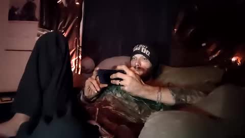 Snapshot of thatguy_2392 chatting on 12.13.24 thatcouple online show from 12.13.24