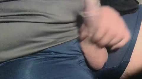 Snapshot of thathornierguy chatting on 01.03.25 thathornierguy online show from 01.03.25