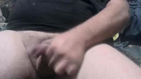 Snapshot of thathornierguy chatting on 09.12.25 thathornierguy online show from 09.12.25