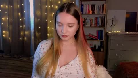 Snapshot of thatonerabbit chatting on 02.12.26 Alice online show from 02.12.26