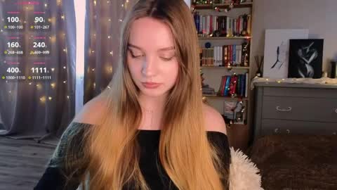 Snapshot of thatonerabbit chatting on 04.02.26 Alice online show from 04.02.26