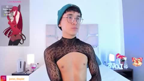 Thayler  online show from 01.09.26