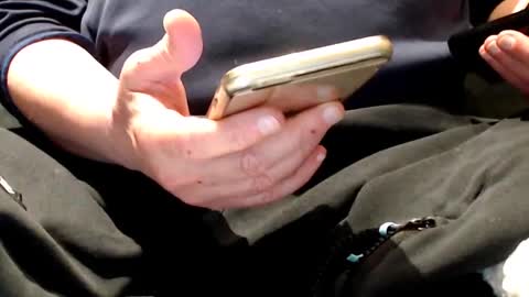 Snapshot of the1pocketrocket chatting on 03.09.25 the1pocketrocket online show from 03.09.25