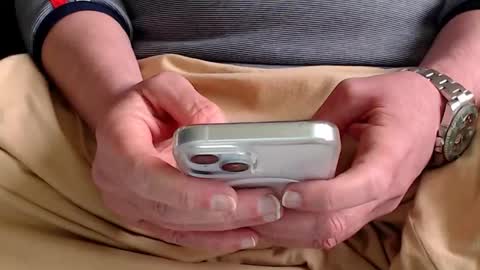 Snapshot of the1pocketrocket chatting on 02.07.26 the1pocketrocket online show from 02.07.26