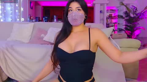 Snapshot of the__sabenna chatting on 02.06.26 Madina online show from 02.06.26