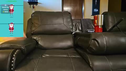 Snapshot of the_alpha_dog_xxx chatting on 12.30.24 the_alpha_dog_xxx online show from 12.30.24