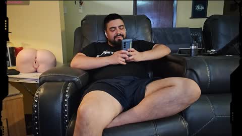 Snapshot of the_alpha_dog_xxx chatting on 09.09.25 the_alpha_dog_xxx online show from 09.09.25