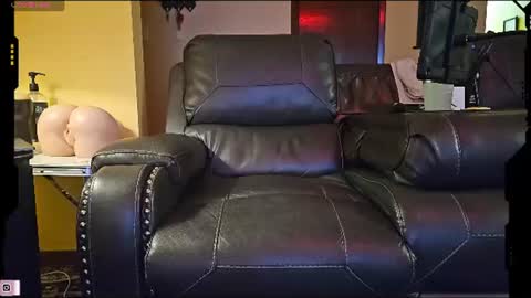 the_alpha_dog_xxx online show from 07.17.26