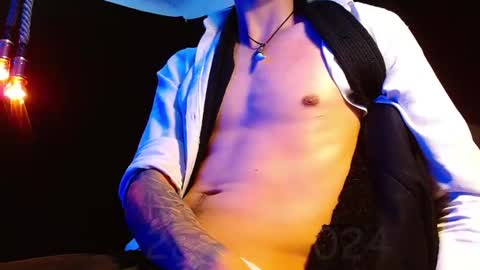 GIORGGIO online show from 12.30.24