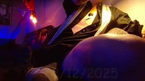 Snapshot of the_anfitrion69 chatting on 12.23.25 GIORGGIO online show from 12.23.25