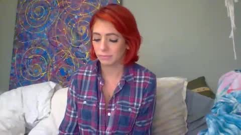 Snapshot of the_beasts2 chatting on 12.15.25 the_beasts2 online show from 12.15.25