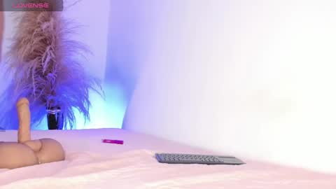 sofia online show from 11.29.25