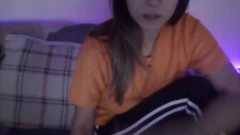 the crazy travellers online show from 11.25.25