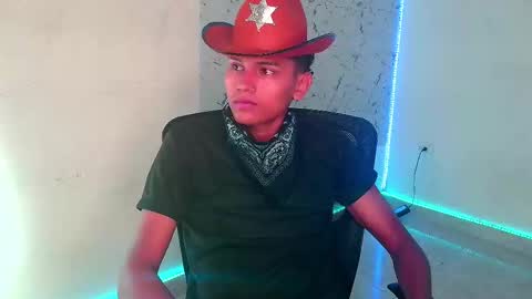 Snapshot of the_crack71 chatting on 09.29.25 Sean OPry   online show from 09.29.25